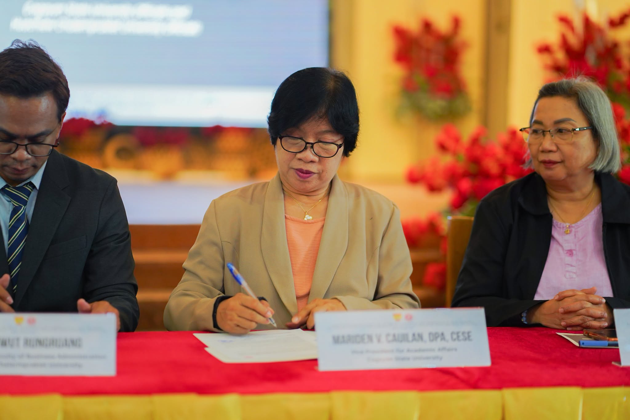  CSU, HUACHIEW CHALERMPRAKIET UNIVERSITY FORGE ACADEMIC PARTNERSHIP THROUGH HEALTH PROFESSIONS SYMPOSIUM, MOU SIGNING photo 18